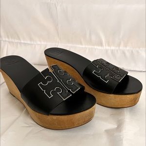 TORY BURCH Wedges
